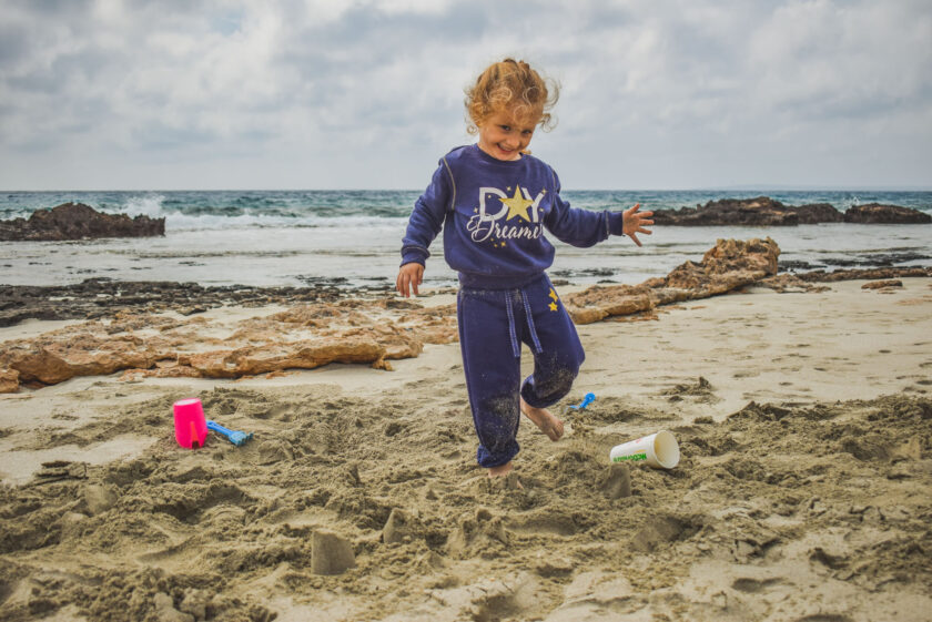 Footprints Foster Care - Positively Managing Problem Behaviour